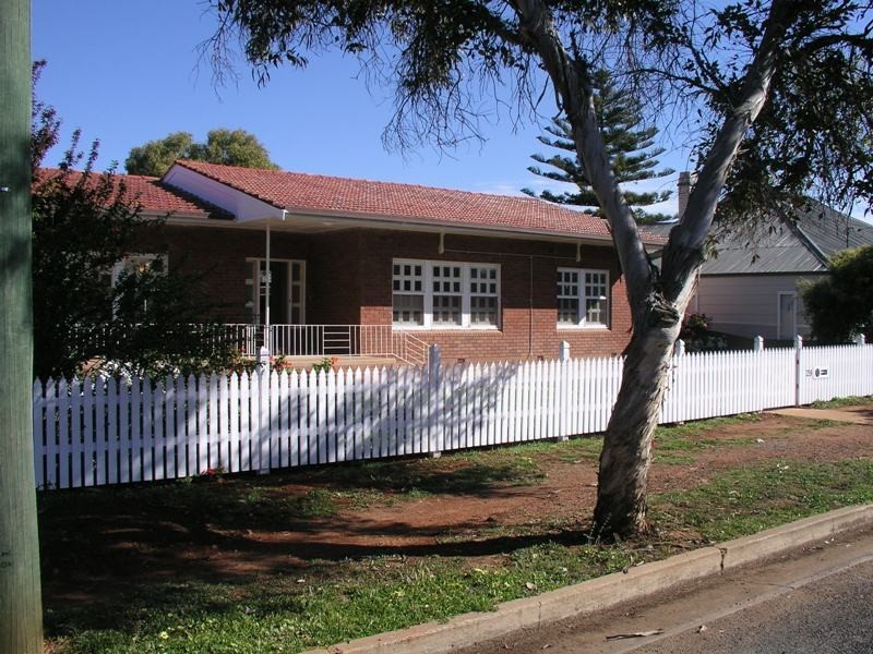 29 Victoria Street, Parkes NSW 2870
