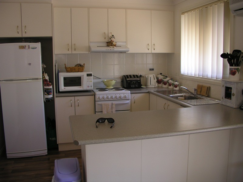 17 Victoria Street, Parkes NSW 2870