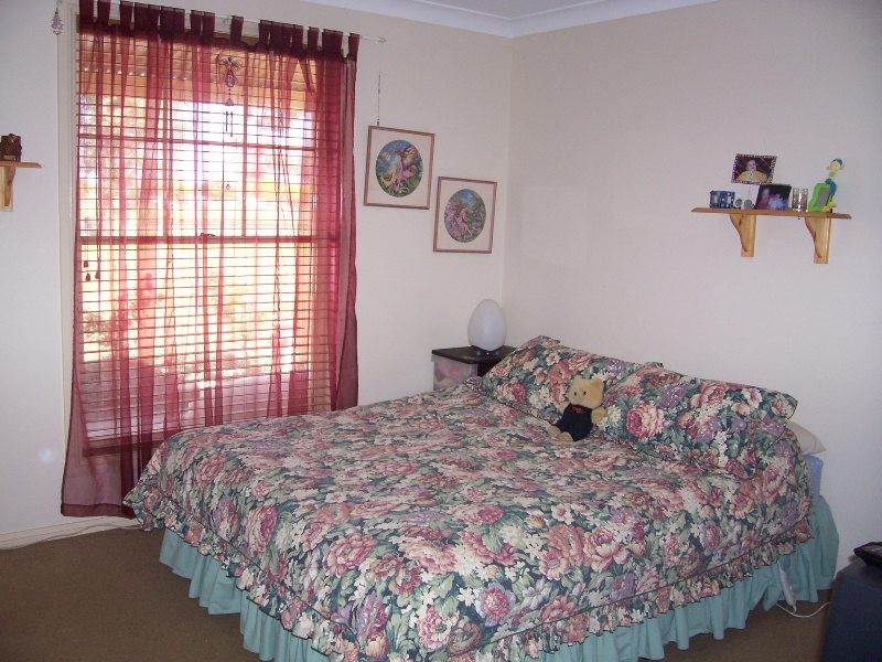 Wangara Lane, Parkes NSW 2870