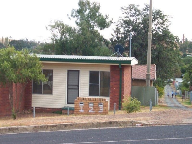 3/12 Bushman Street, Parkes NSW 2870