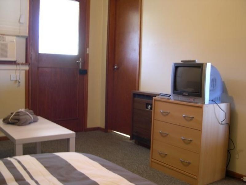 Level 1-8 12 Gallop Avenue, Parkes NSW 2870