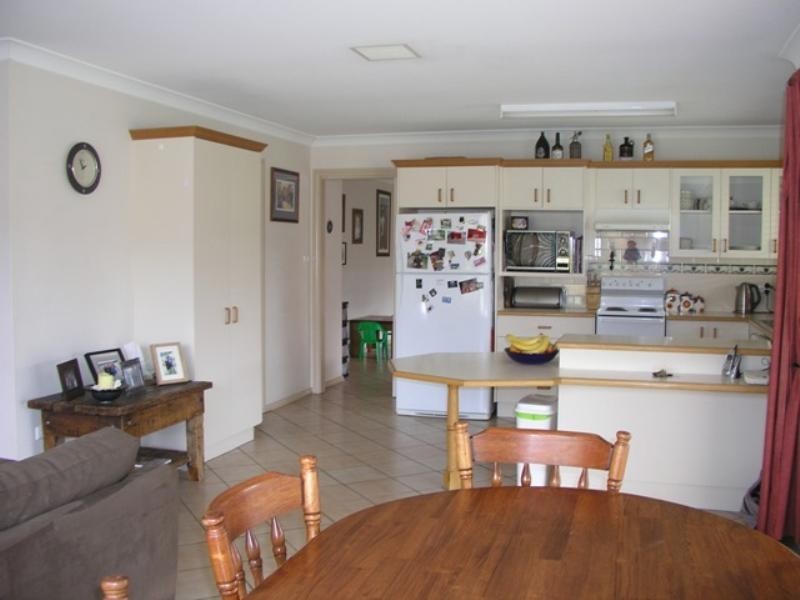 27 Paterson Street, Parkes NSW 2870