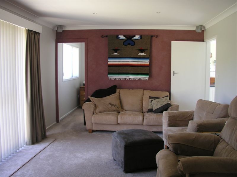 31 Barton Street, Parkes NSW 2870