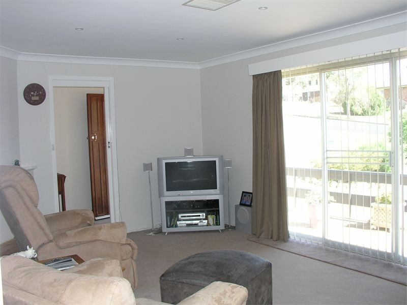 31 Barton Street, Parkes NSW 2870