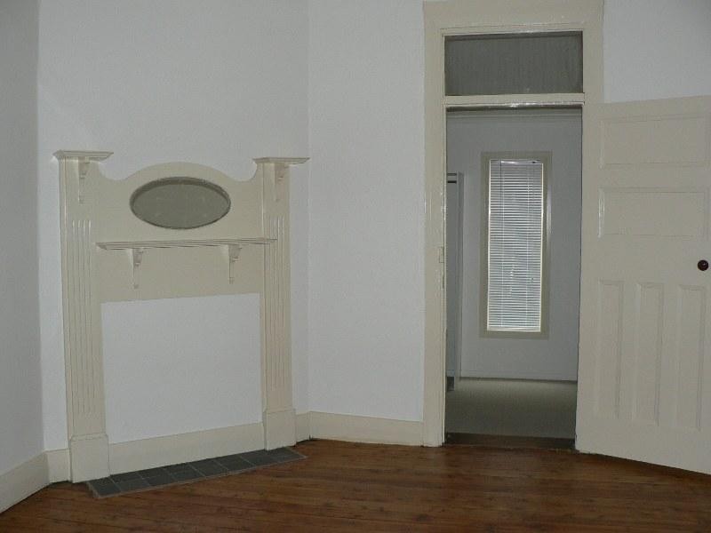 31 Victoria Street, Parkes NSW 2870