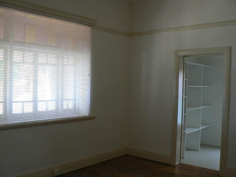 31 Victoria Street, Parkes NSW 2870