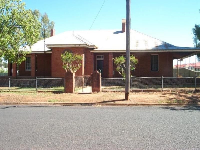 5 Croft Street, Trundle NSW 2875