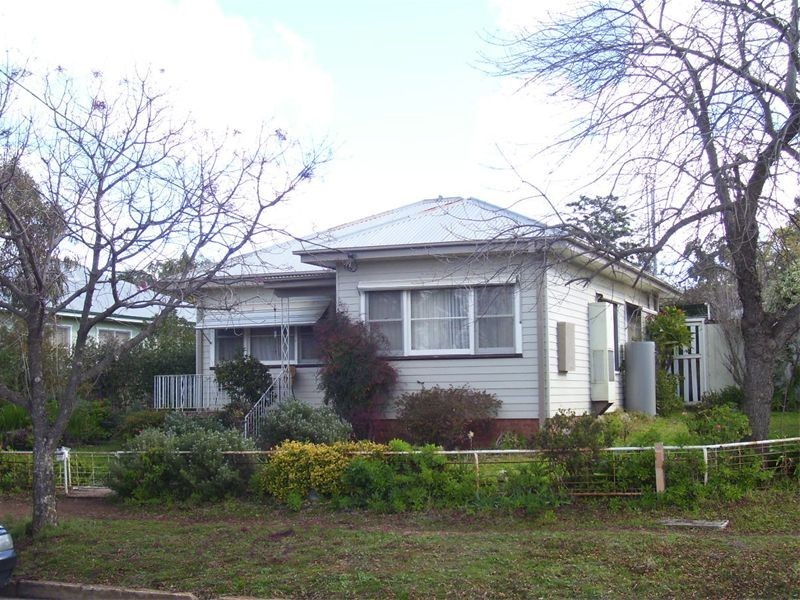 30 Coleman Road, Parkes NSW 2870