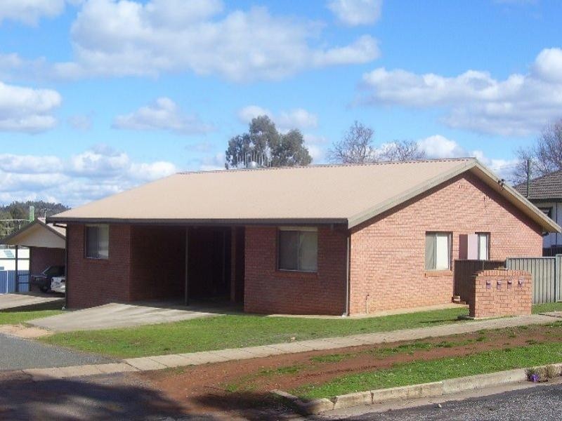 3/21 Goobang Street, Parkes NSW 2870
