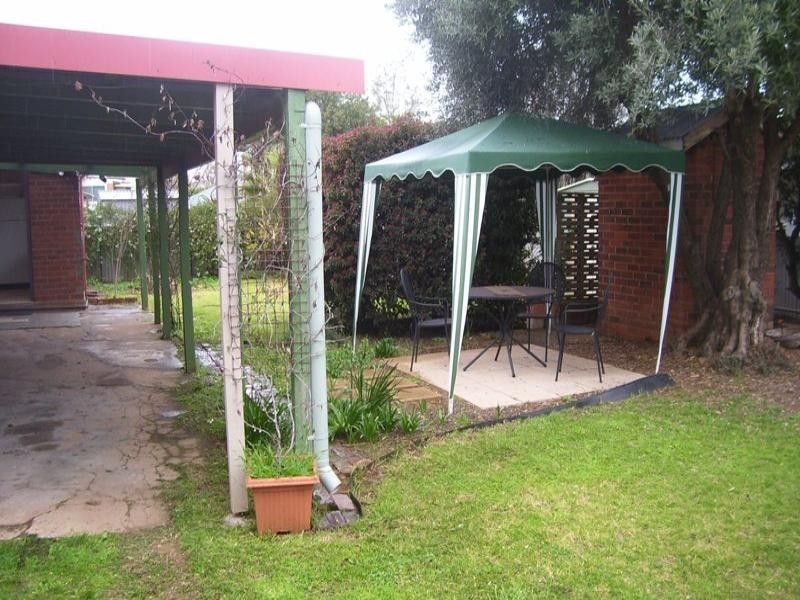 27 Cecile Street, Parkes NSW 2870