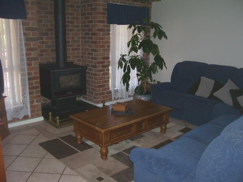 239 Nash Street, Parkes NSW 2870