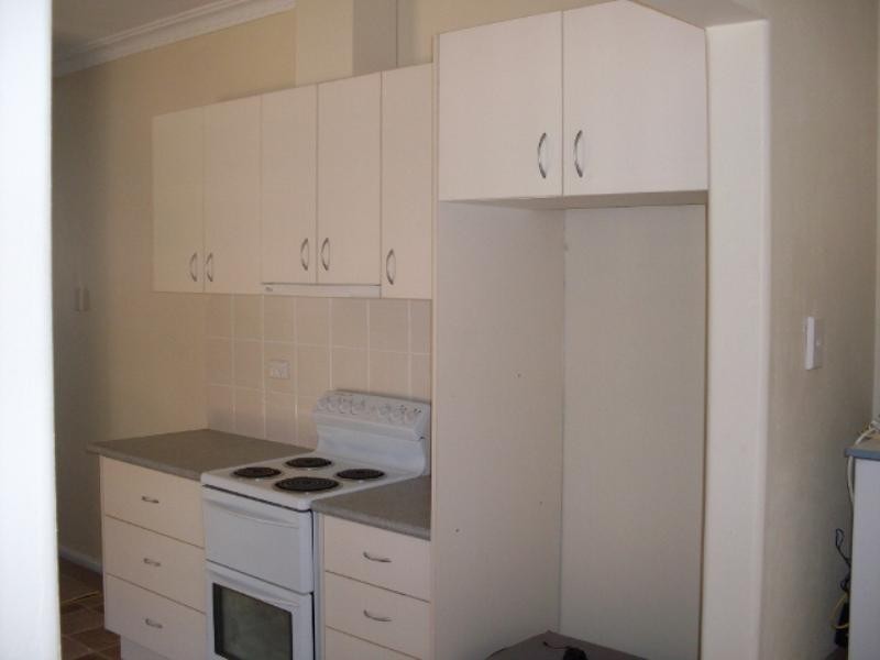 14 Rose Street, Parkes NSW 2870