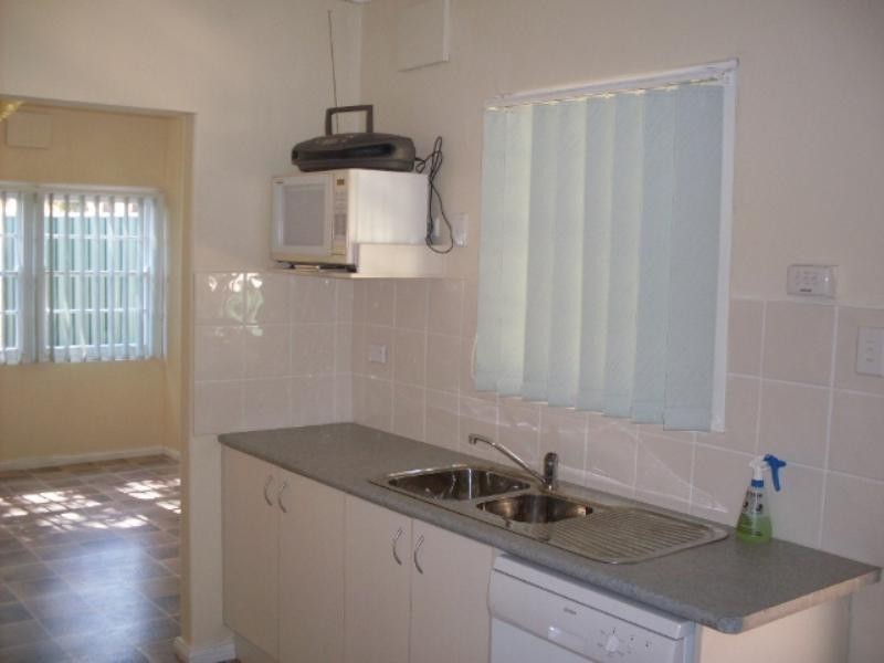 14 Rose Street, Parkes NSW 2870