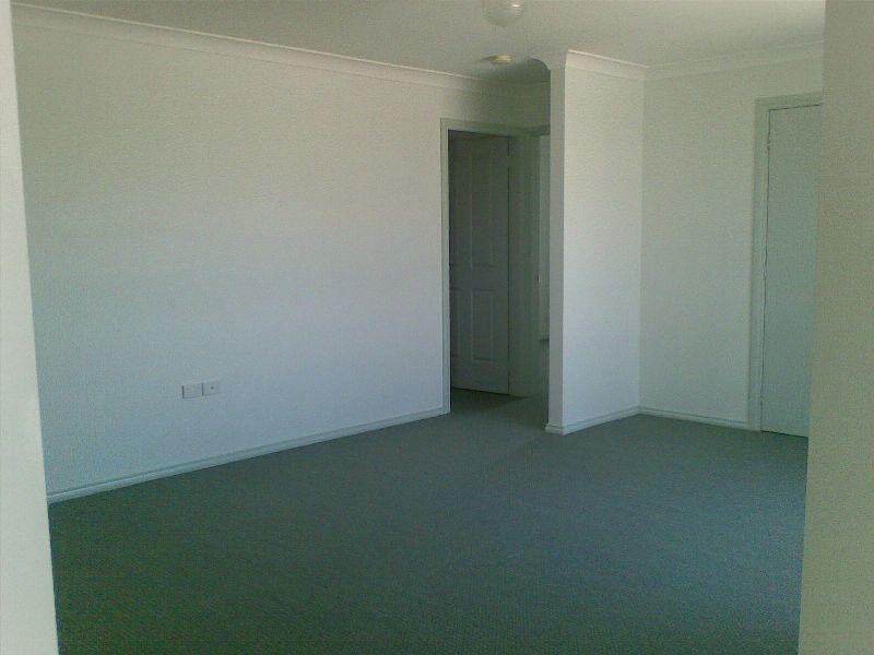 2 Noonan Street, Parkes NSW 2870