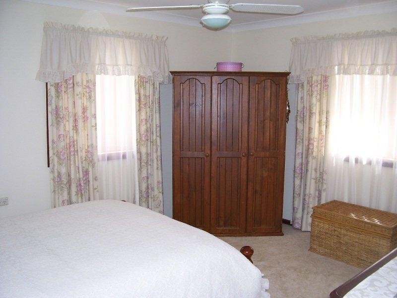 9 Willbe Street, Eugowra NSW 2806