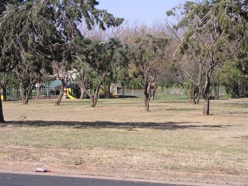 30 Coleman Road, Parkes NSW 2870