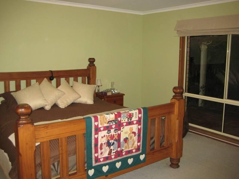 32 Kelly Road, Parkes NSW 2870