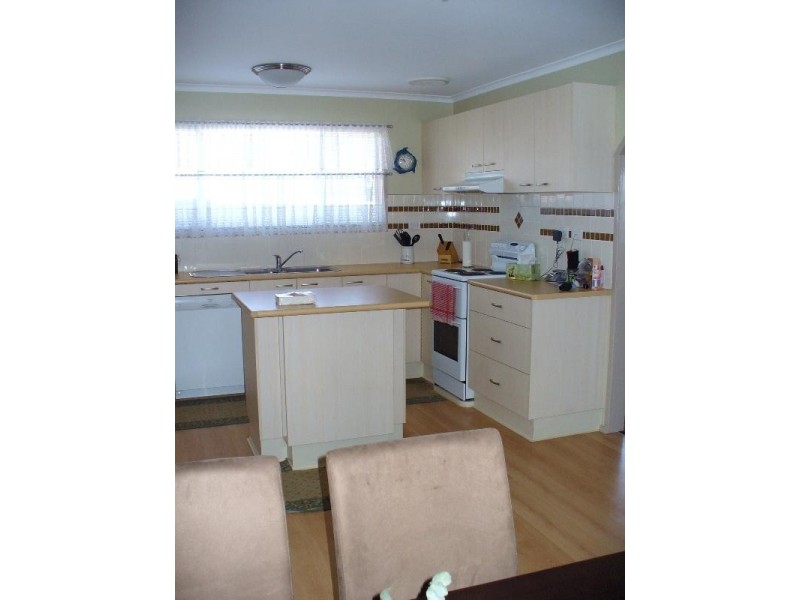 17 Park Street, Parkes NSW 2870