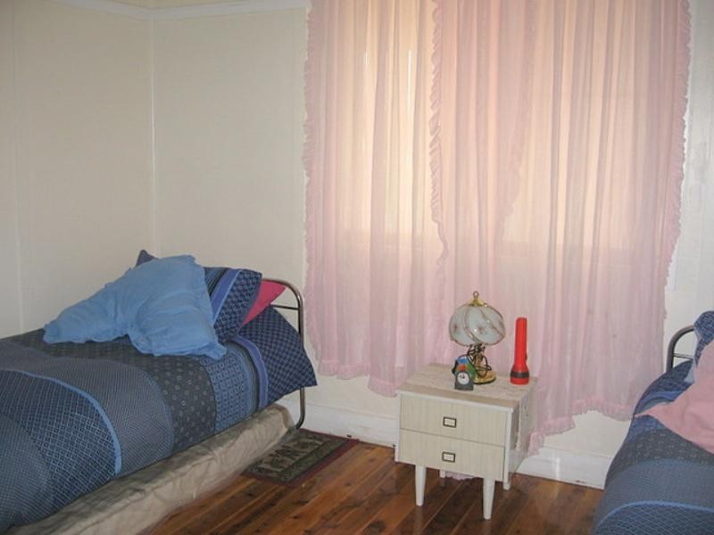 18 Wentworth Street, Parkes NSW 2870