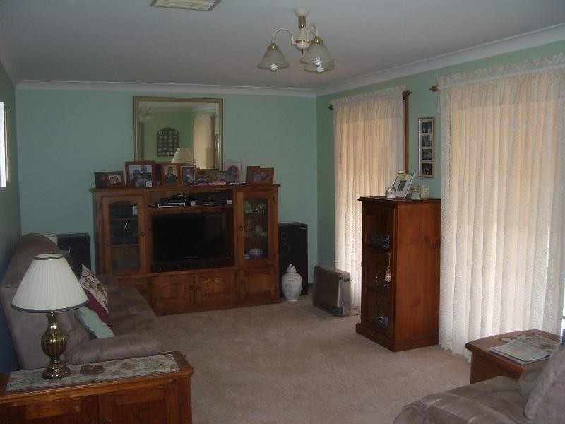 250 Nash Street, Parkes NSW 2870