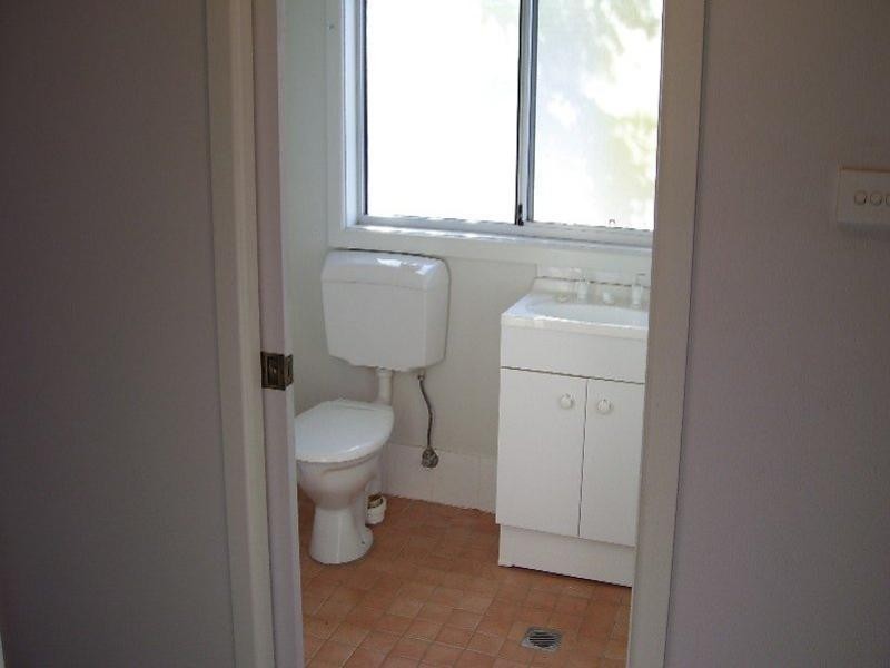 13 Best Street, Parkes NSW 2870