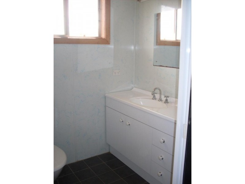 112 Mitchell Street, Parkes NSW 2870