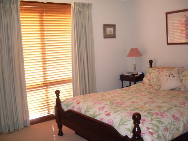 27 Lawson Street, Parkes NSW 2870