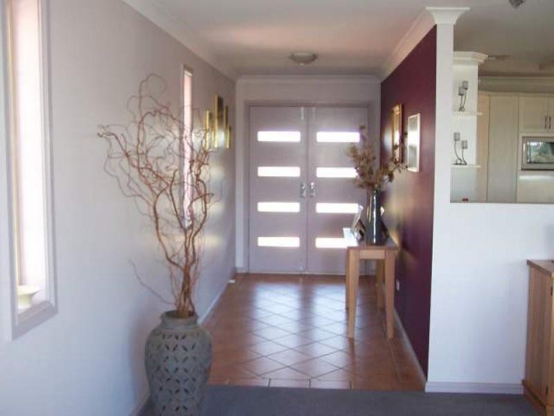 12 Highland Avenue, Parkes NSW 2870