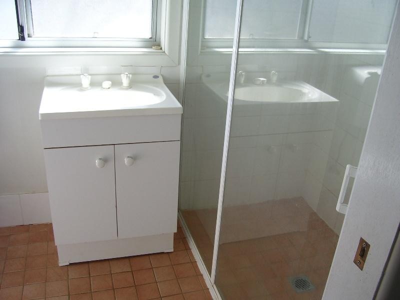 13 Best Street, Parkes NSW 2870