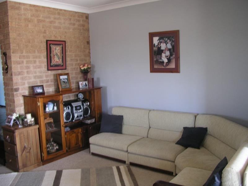 26 Panorama Crescent, Parkes NSW 2870