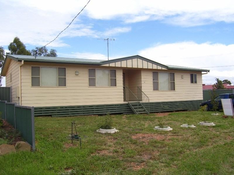 67 Medlyn, Parkes NSW 2870