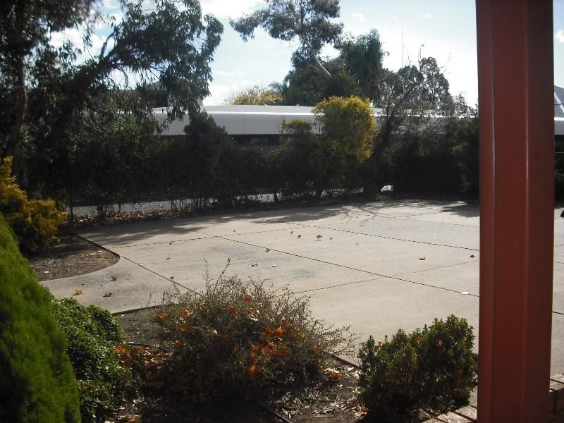 30 Welcome Street, Parkes NSW 2870