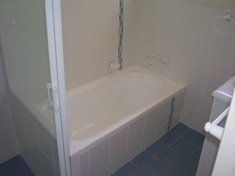 17 Victoria Street, Parkes NSW 2870