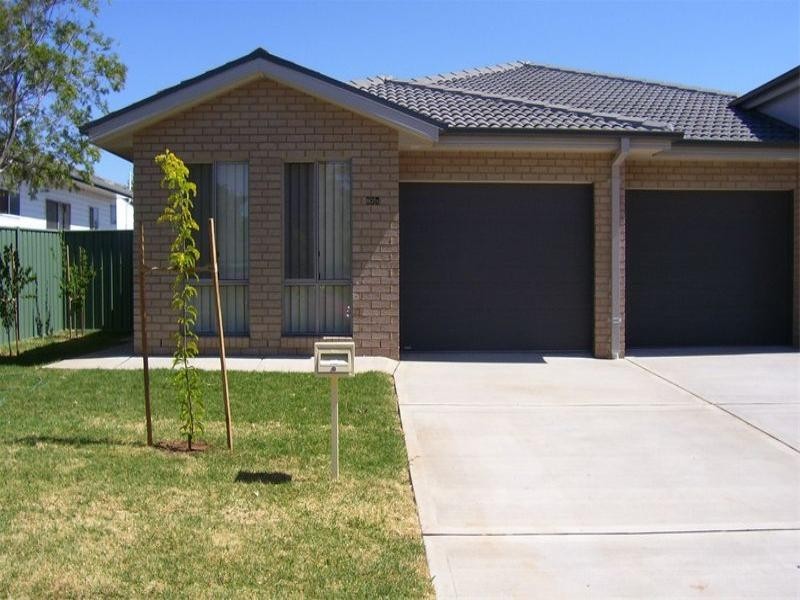 82B Close Street, Parkes NSW 2870