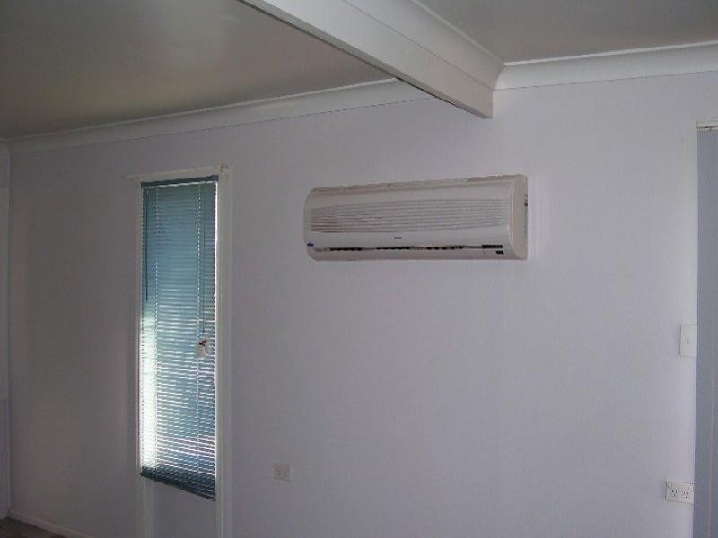 13 Best Street, Parkes NSW 2870