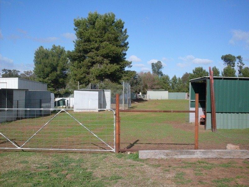23 Kelly Road, Parkes NSW 2870