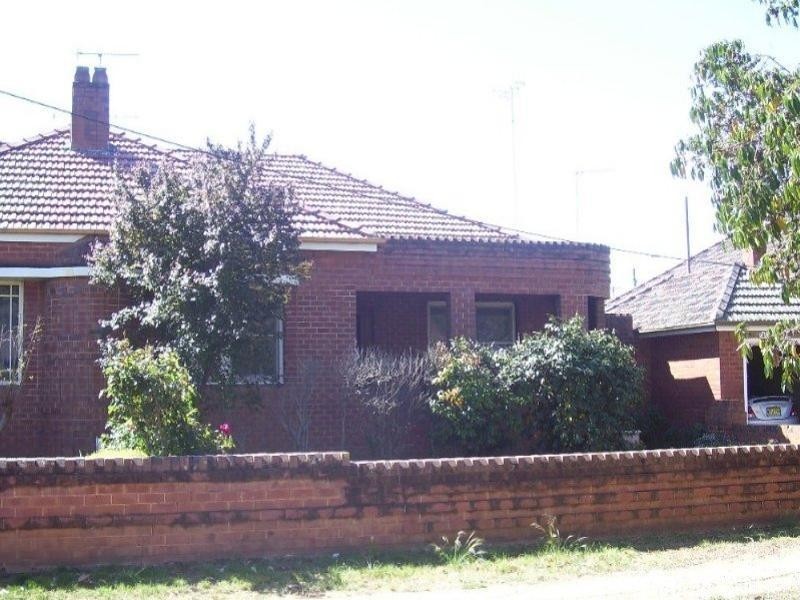 20 Victoria Street, Parkes NSW 2870
