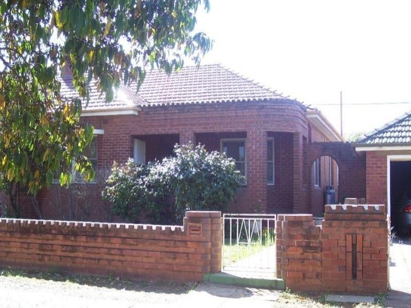 20 Victoria Street, Parkes NSW 2870