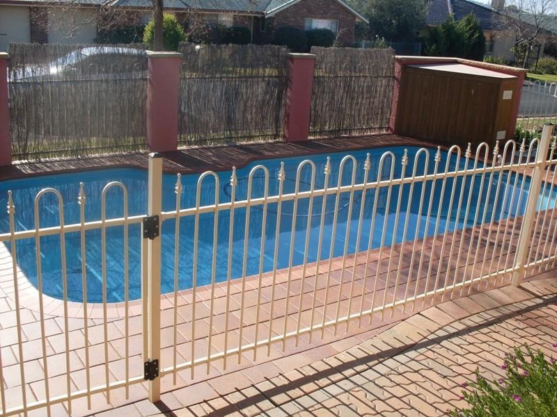 3 Flinders Street, Parkes NSW 2870