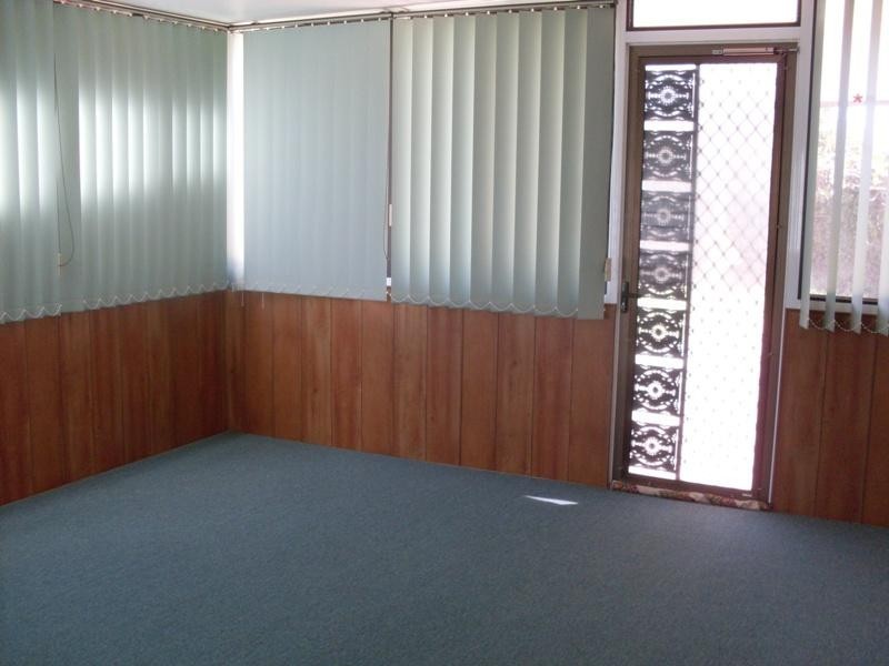 9 Cowra Street, Gooloogong NSW 2805