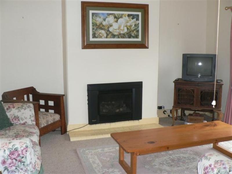 26 Gap Street, Parkes NSW 2870