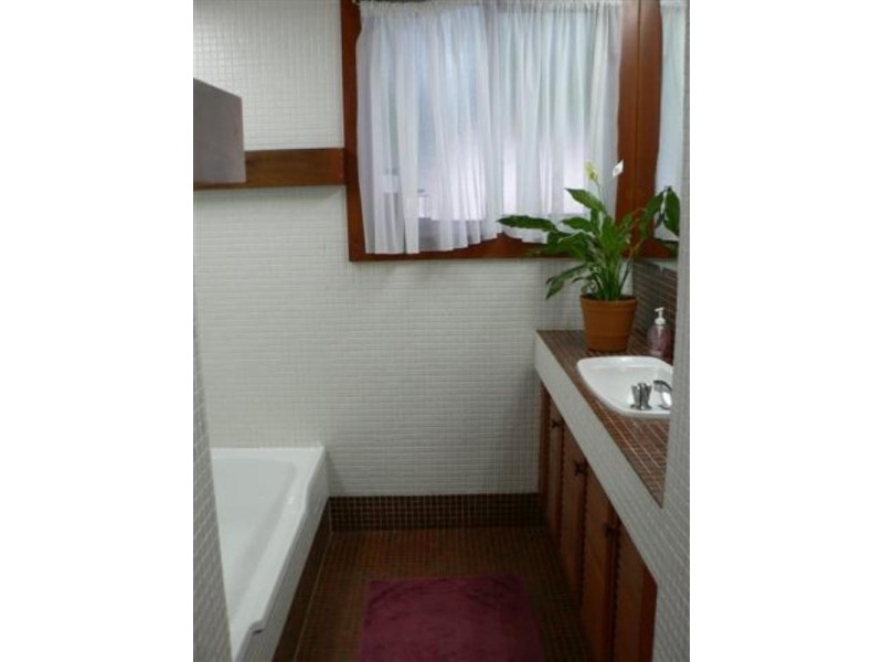 26 Gap Street, Parkes NSW 2870