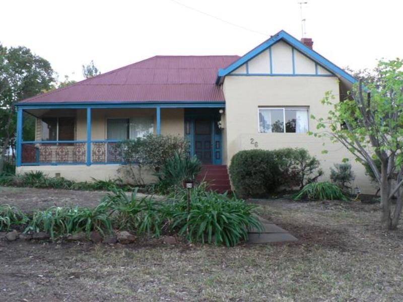 26 Gap Street, Parkes NSW 2870
