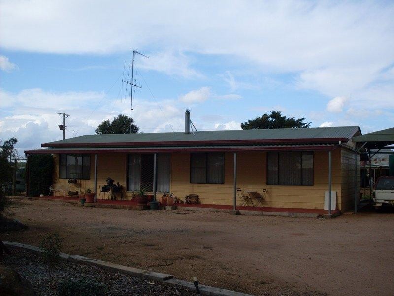 549 Welcome Road, Parkes NSW 2870