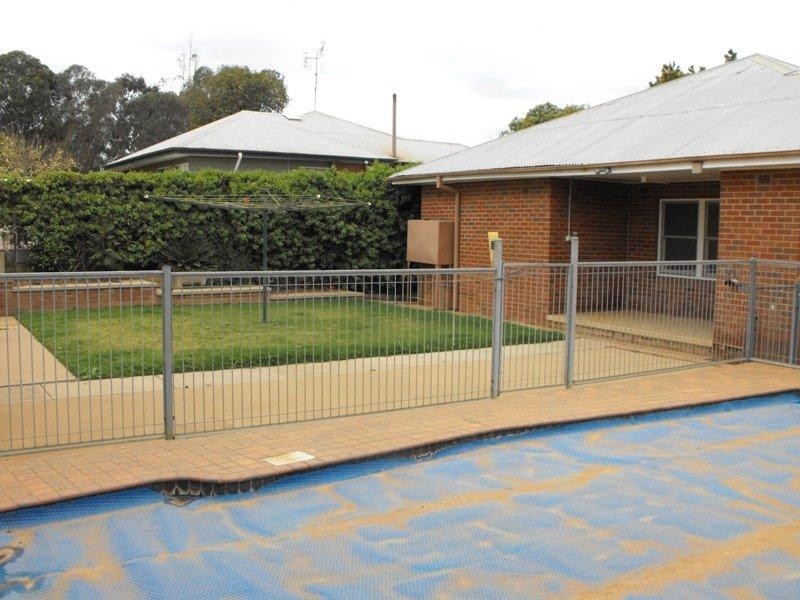 28 Wentworth Street, Parkes NSW 2870