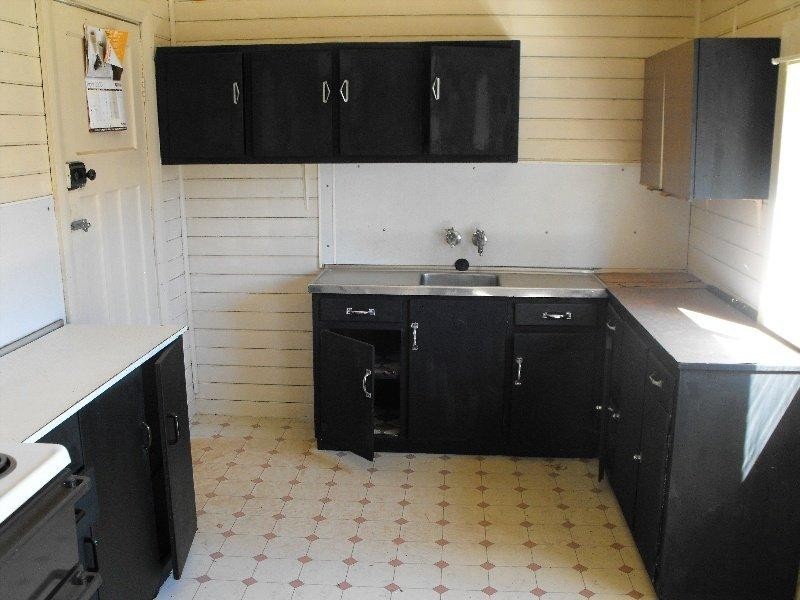 24 West Street, Trundle NSW 2875