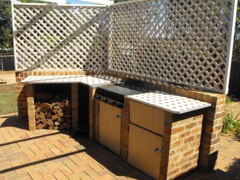 28 Fisher Street, Parkes NSW 2870