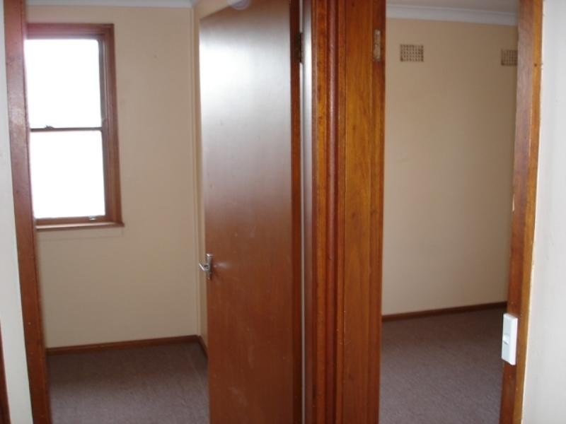 6 Fisher Street, Parkes NSW 2870