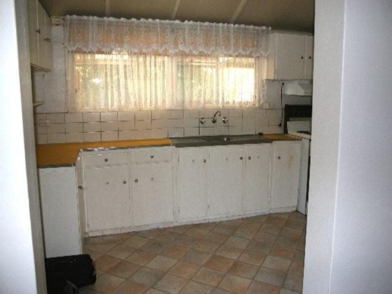 6 Grenfell Street, Parkes NSW 2870