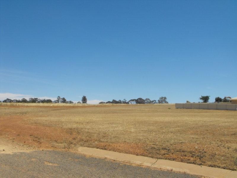 . Vaucluse Place, Parkes NSW 2870